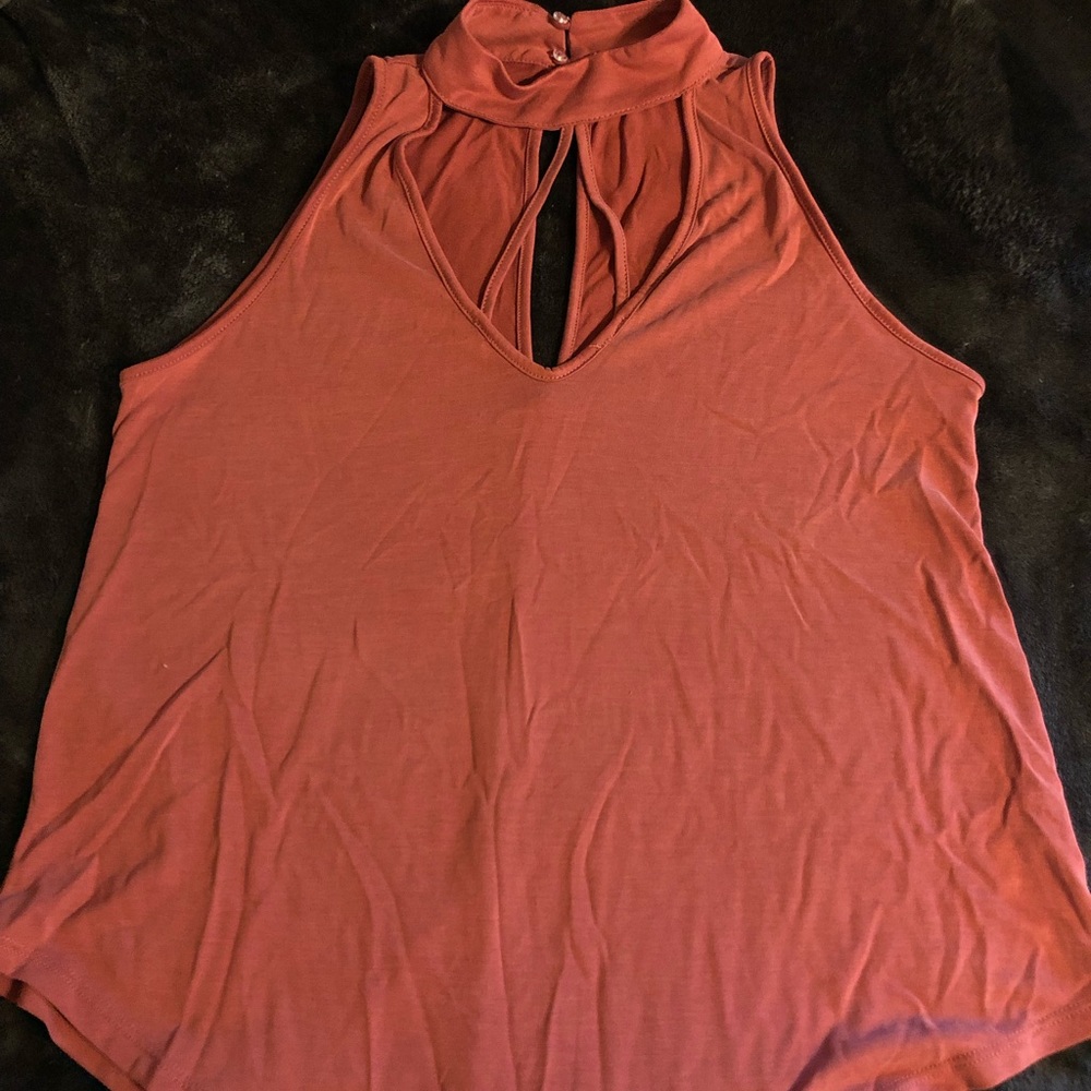 Mauve tank